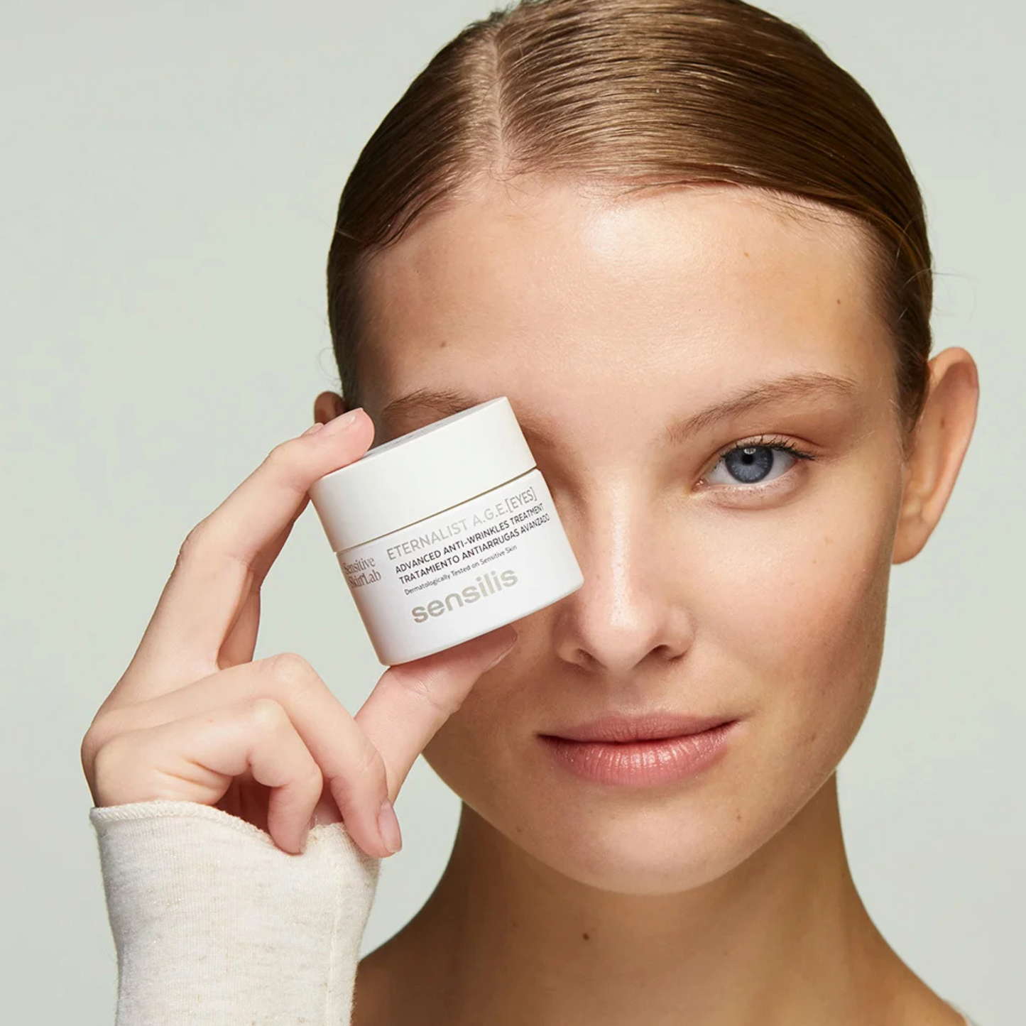 Contorno de ojos Eternalist A.G.E.